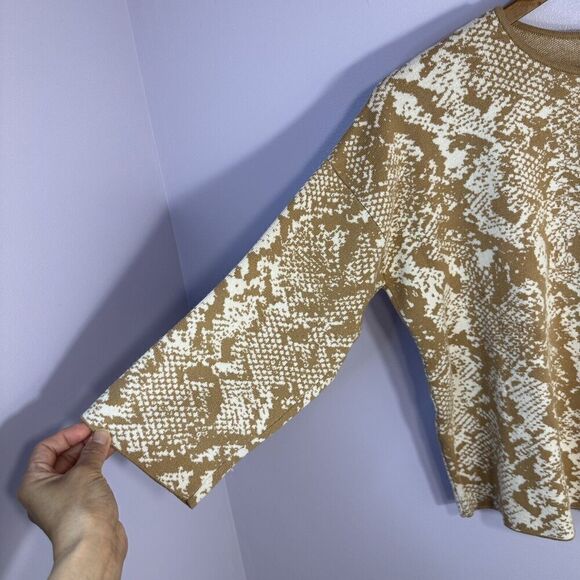 Ann Taylor Boxy Snake Print Sweater Women Size Small Crew Neck Long Sleeve - Picture 11 of 14